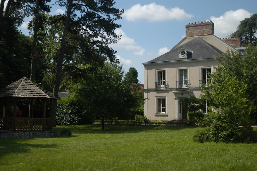 Cedre Et Charme Bed & Breakfast Saint-Branchs Exterior photo