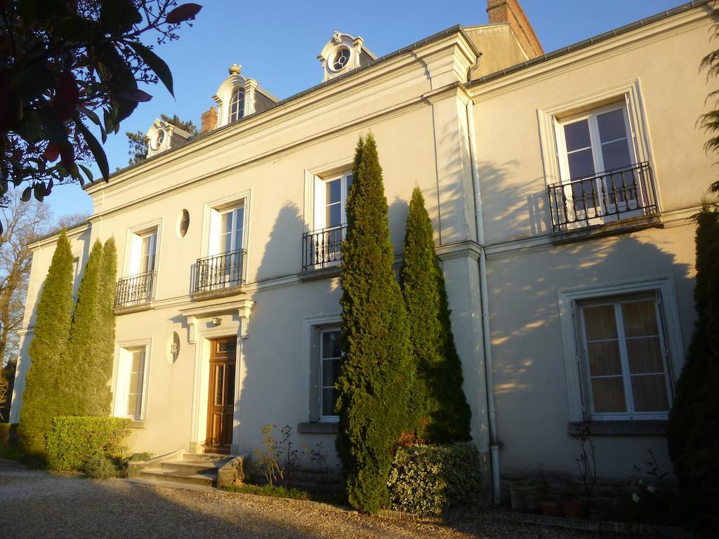 Cedre Et Charme Bed & Breakfast Saint-Branchs Exterior photo